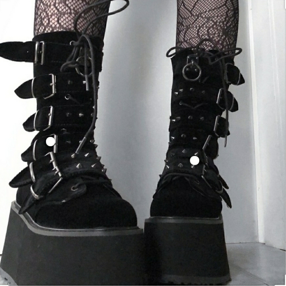 ☆sold☆ Demonia Damned 225 Platform Boots sz 8